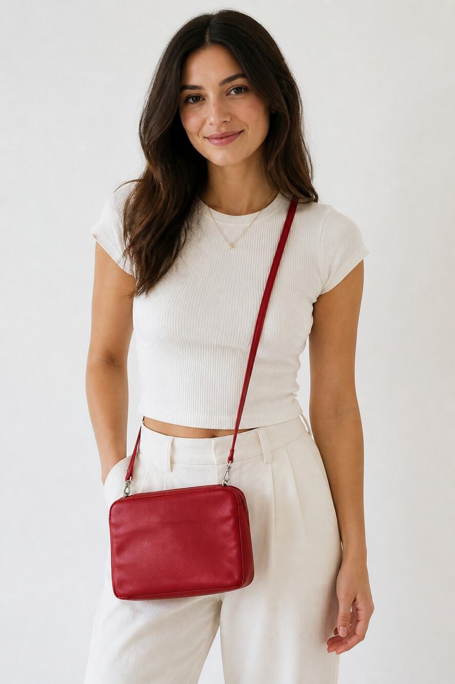 Vintage Laura Scott Red Leather Crossbody Shoulder Bag